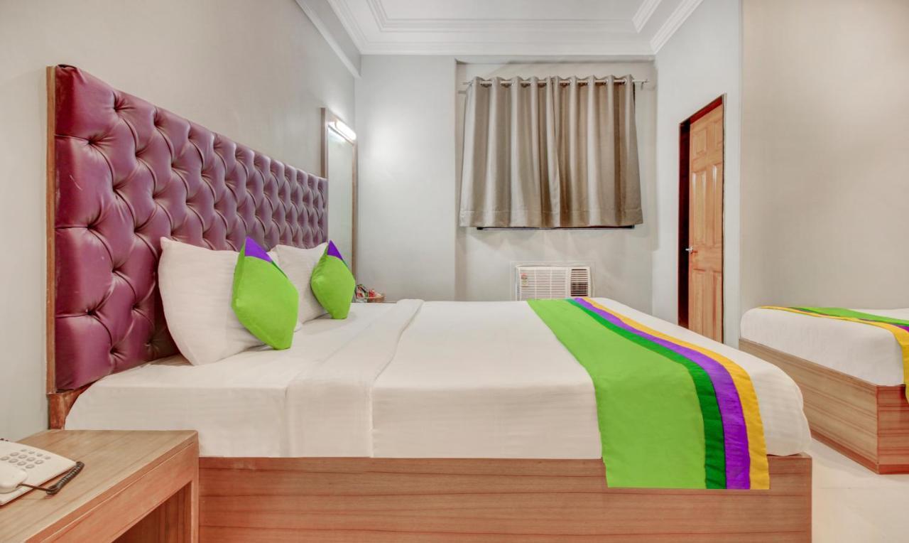 Treebo Cruz Royale Santacruz West Hotell Mumbai Eksteriør bilde